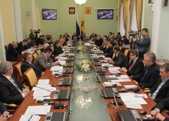 Рязанские власти обсудили перспективы развития системы социальной защиты населения
